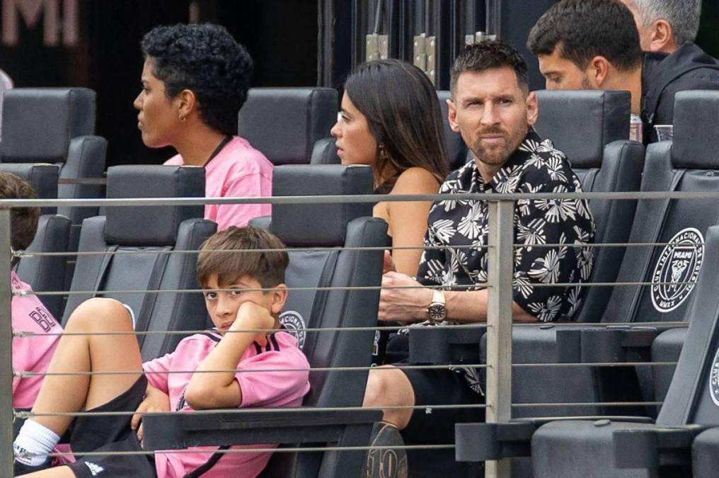 Messi y su reacción cuando le gritaban Ronaldo desde las gradas