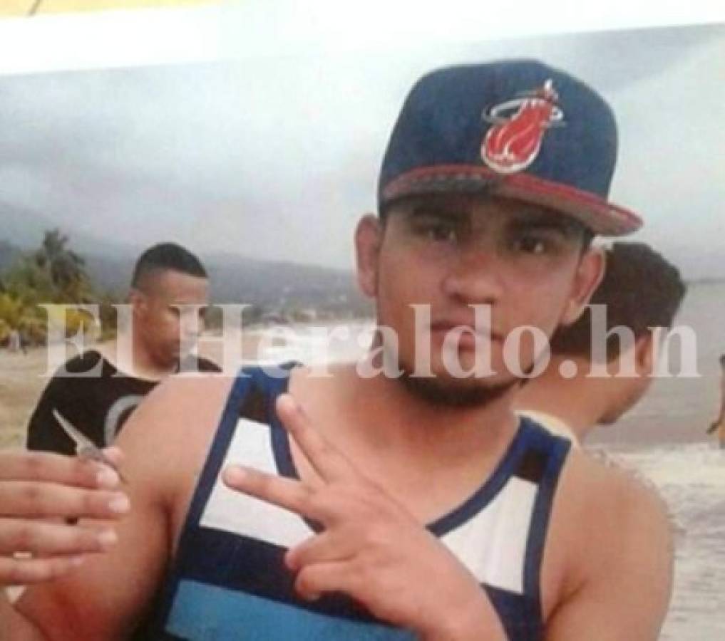 Matan a hombre y le dejan rótulo en el barrio Abajo de la capital de Honduras
