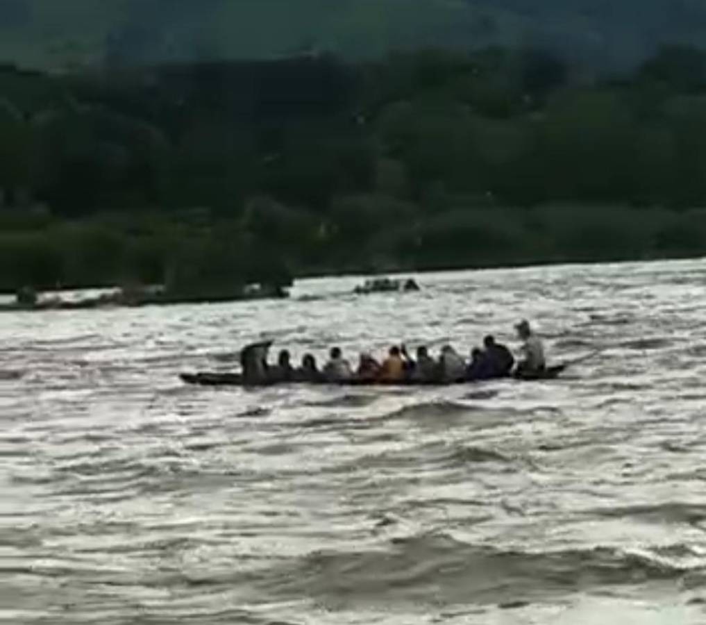 Copeco tras naufragio de migrantes: “Cabe la posibilidad de que hayan sido arrastrados por muchos kilómetros”