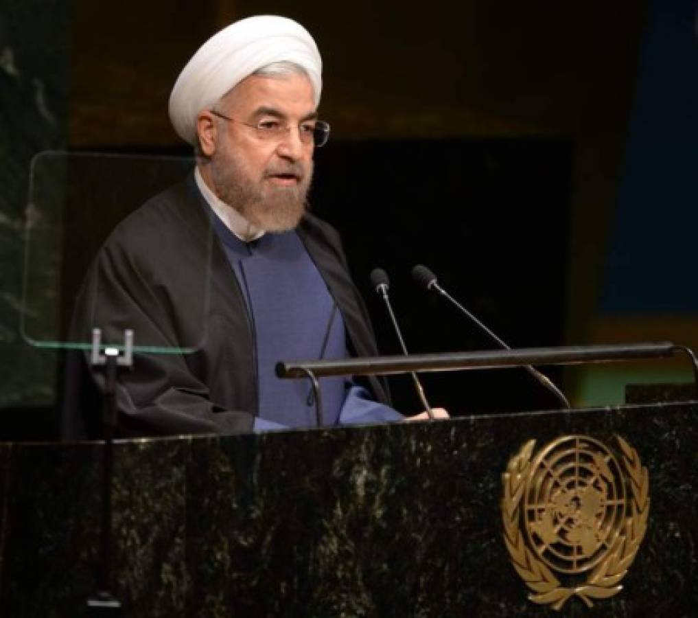 Presidente de Irán Hasan Rohani advirtió a Donald Trump que lamentará abandono a programa nuclear