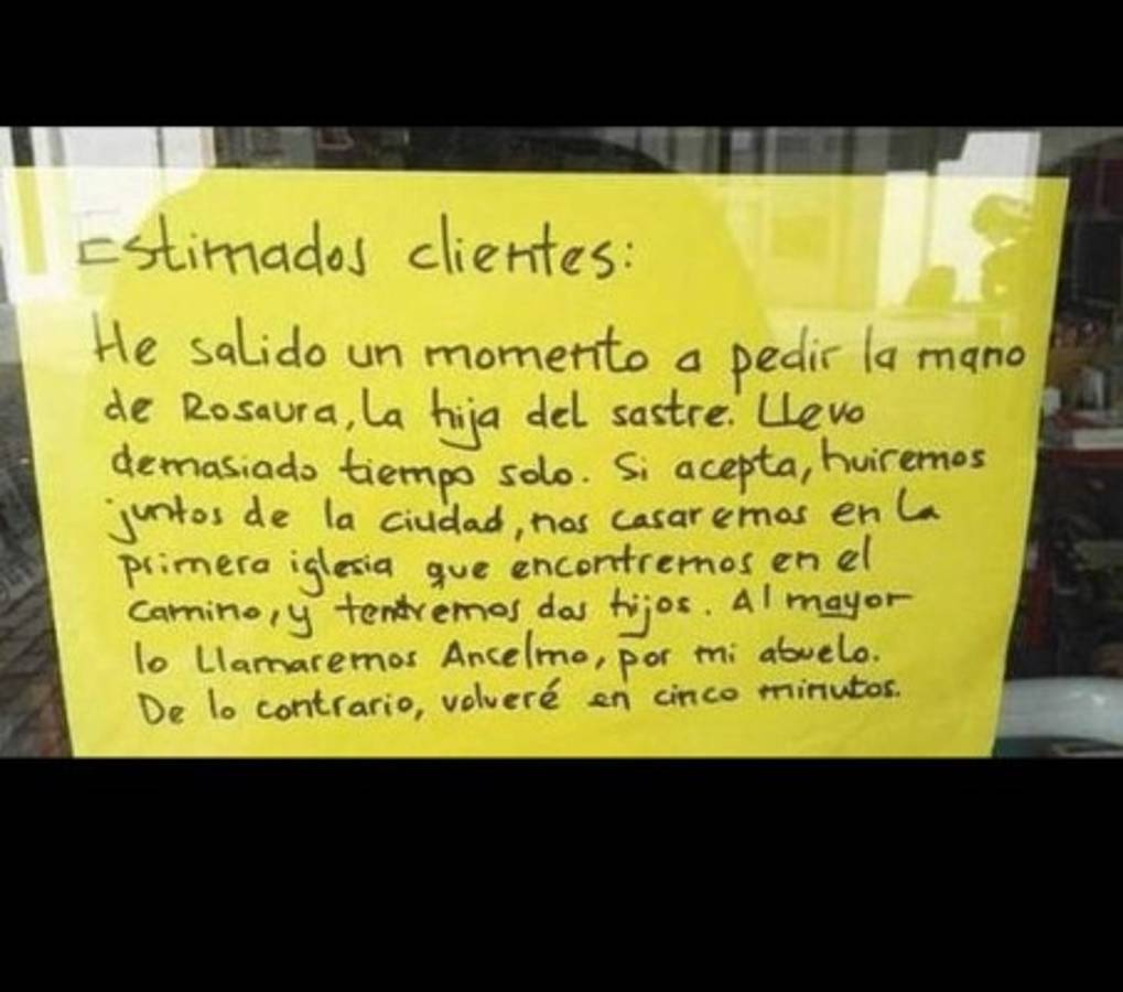 Empleado de librería escribe romántico mensaje para justificar ausencia