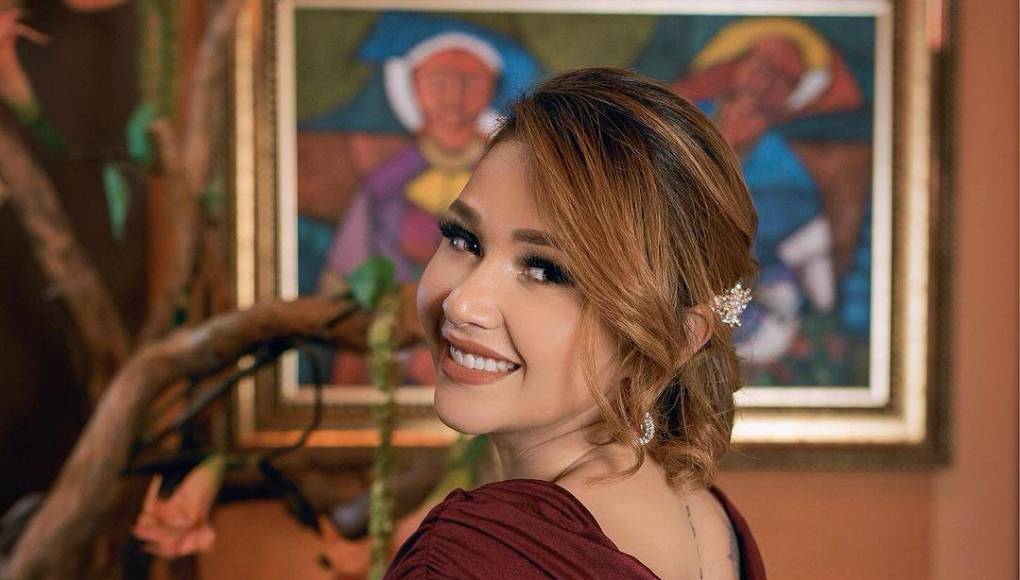 Jennifer Aplicano dice que está “felizmente soltera”, ¿qué pasó con el novio?