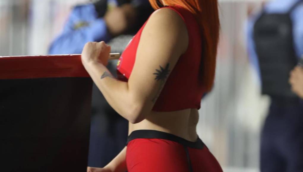 ¡Solo bellezas! Estadio Nacional se llena de lindas chicas para final de Olimpia ante Marathón