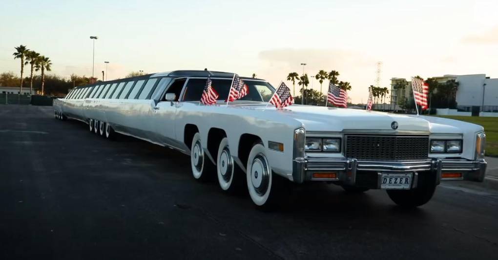 24 ruedas, piscina y helipuerto, así es el auto más largo del mundo