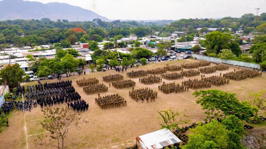 Imágenes del megaoperativo en Apopa: con 3,000 agentes Bukele responde a denuncia de robos en cinco barrios