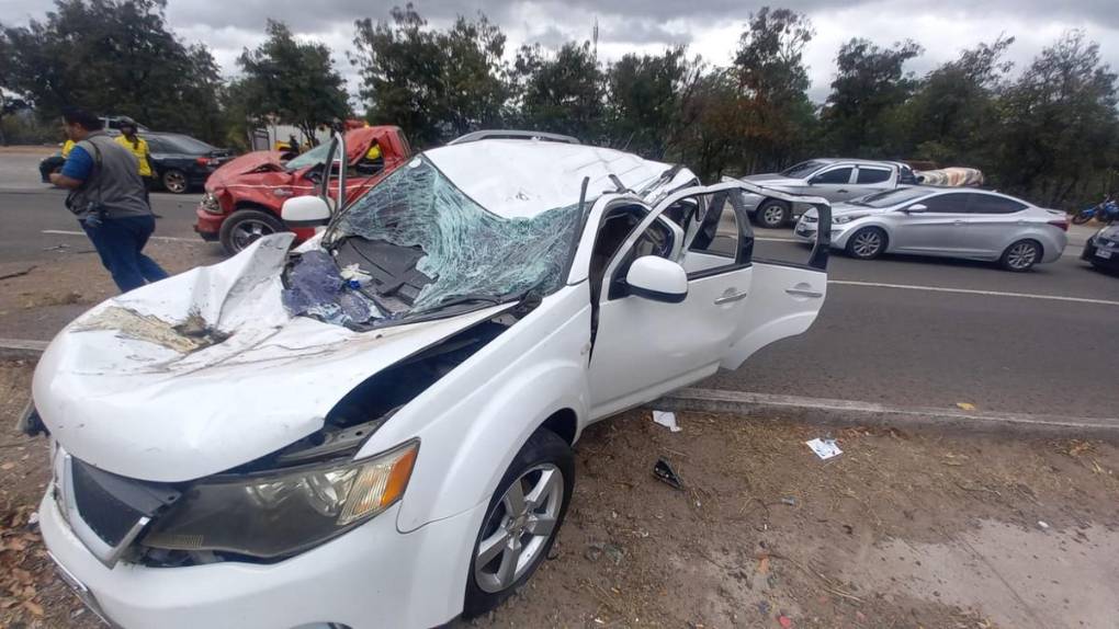 Explosión de llanta y alta velocidad: lo que habría originado accidente en anillo periférico