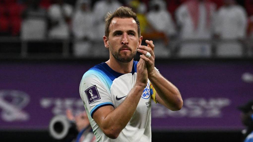 Goleada británica con un hondureño en cancha: las imágenes de la clasificación de Inglaterra