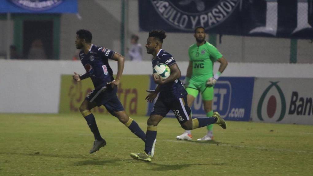 Poca afición, incidentes y triunfo verde: las imágenes del Motagua vs Marathón