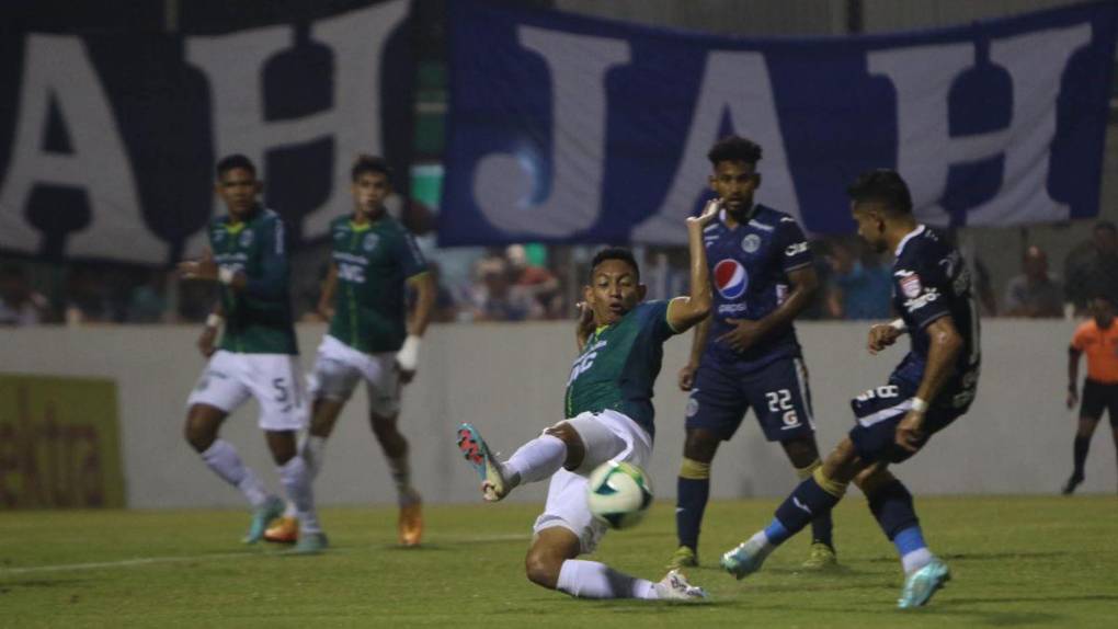 Poca afición, incidentes y triunfo verde: las imágenes del Motagua vs Marathón