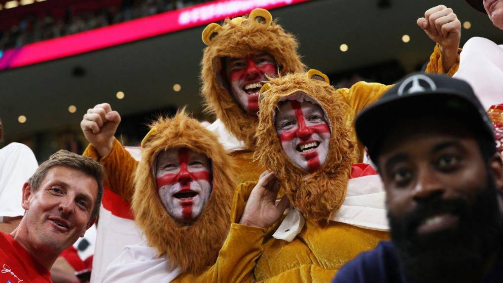 Goleada británica con un hondureño en cancha: las imágenes de la clasificación de Inglaterra