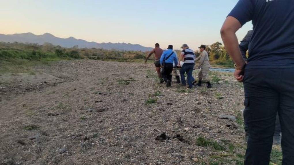 Disciplinado y servicial: así era José Ferrufino, policía que murió rescatando a menor en río Patuca