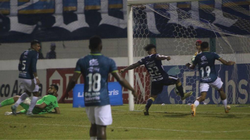 Poca afición, incidentes y triunfo verde: las imágenes del Motagua vs Marathón