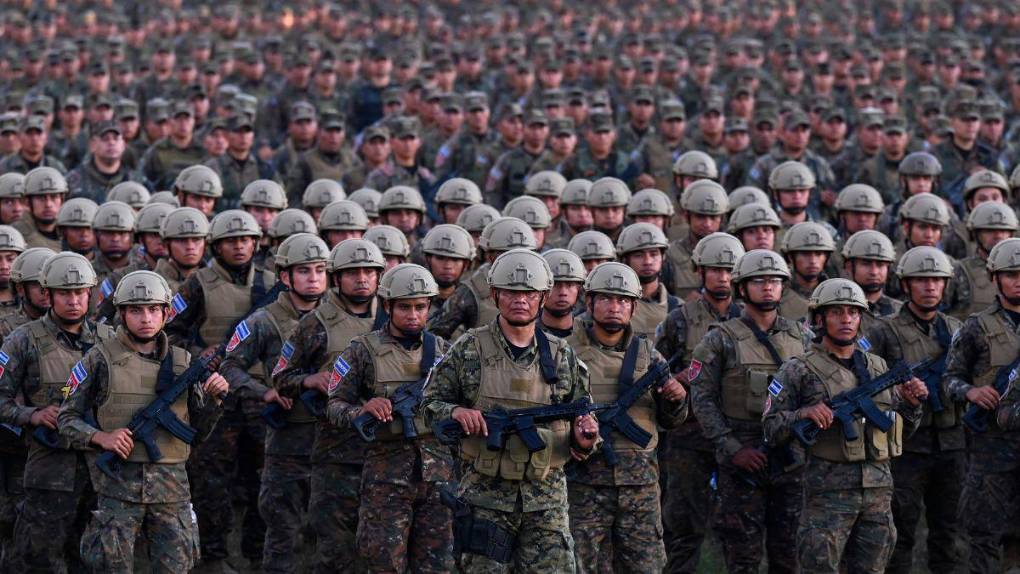 Ciudades convertidas en cárceles, el osado plan de Bukele para contrarrestar las pandillas