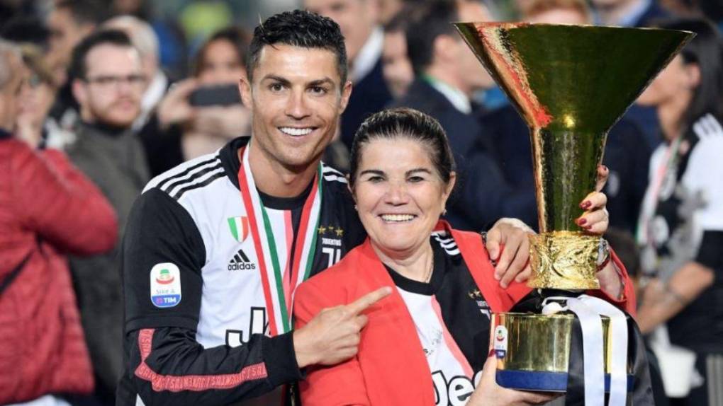 “Todas las parejas discuten”: Madre de Cristiano Ronaldo habla sobre supuesta crisis de su hijo con Georgina