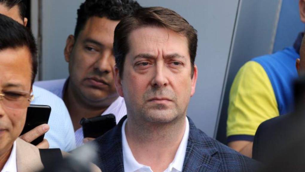 ¿Cuál es caso por el que el inversionista Murray P. Farmer advierte que vendrá por el oro hondureño?