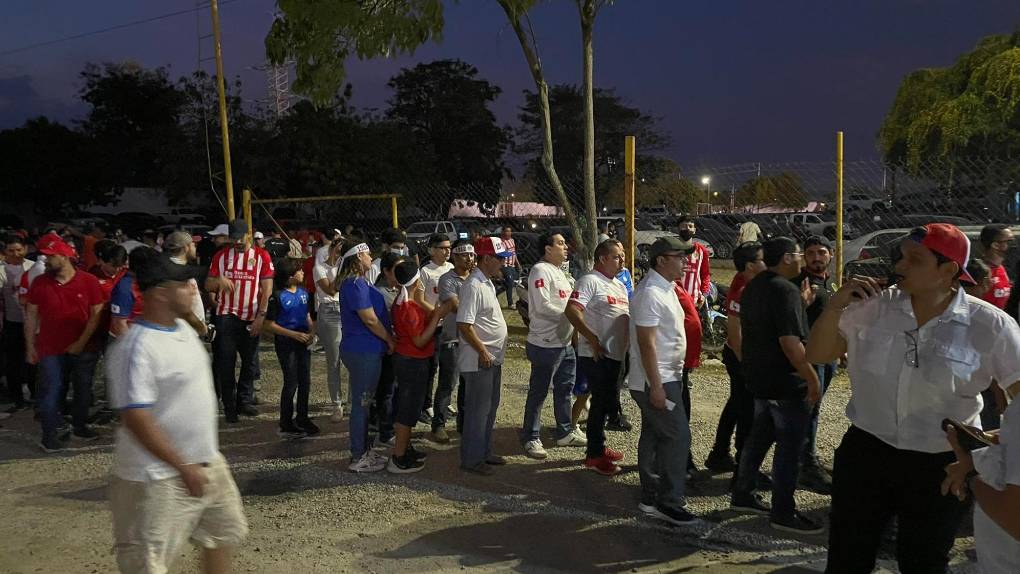 Así fue la monumental llegada del olimpismo al Olímpico para enfrentar al Atlas