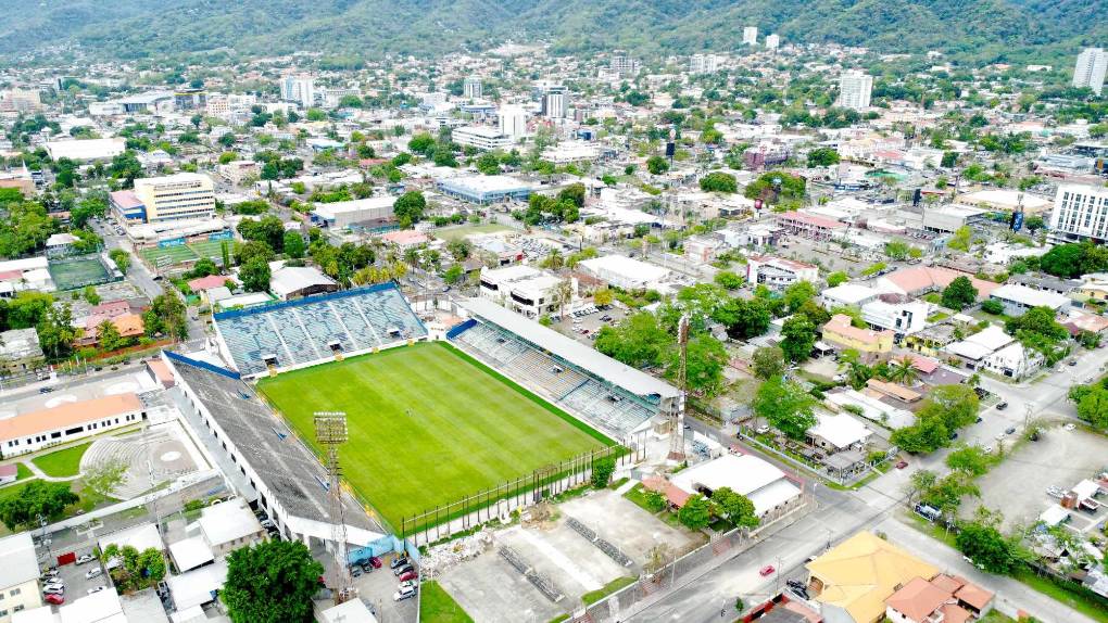 Definen fecha para reapertura del estadio Morazán ¡La grama ya está lista!