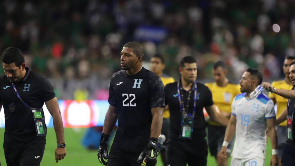 Tristeza y decepción: los rostros de los jugadores de Honduras tras caer ante México en la Copa Oro 2023