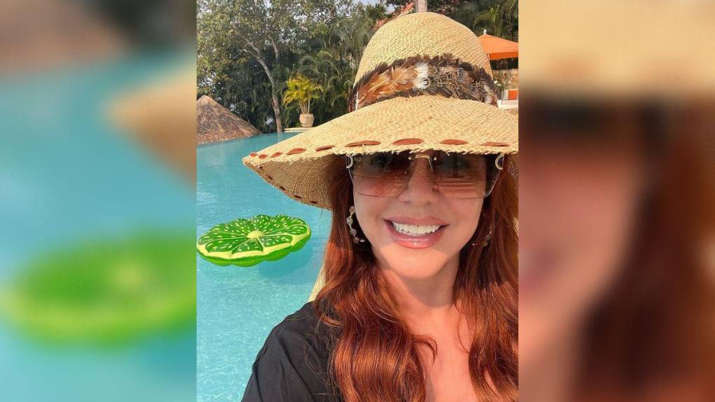 María Celeste Arrarás presume sus vacaciones en Roatán, Honduras