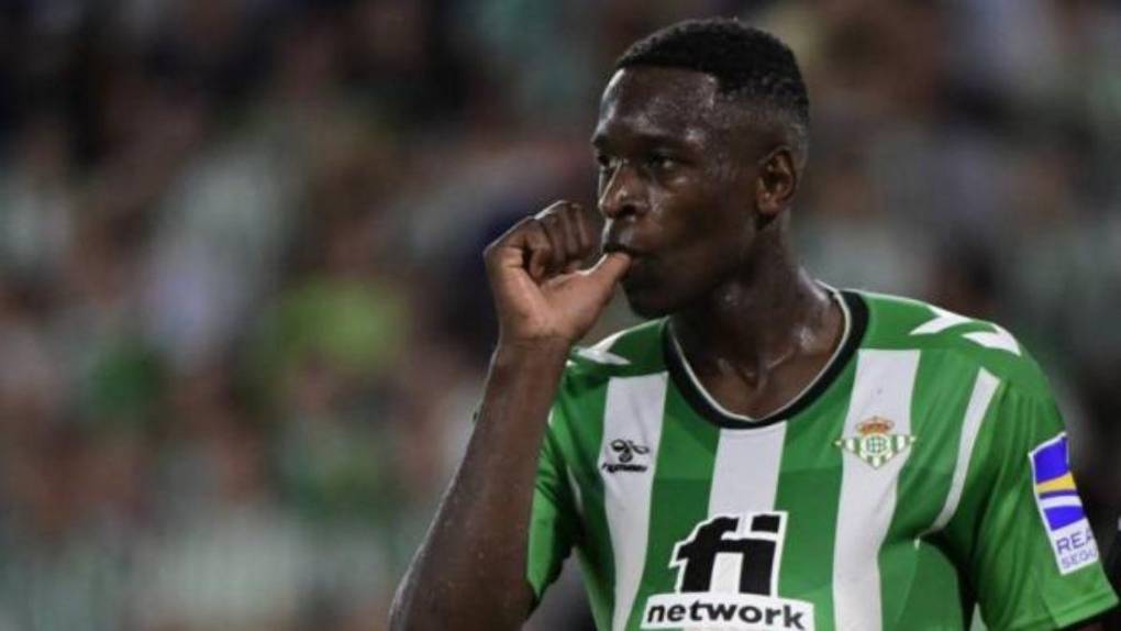 Fichajes: Messi sigue sin definir su futuro, puja por Enzo Fernández y el City busca un crack