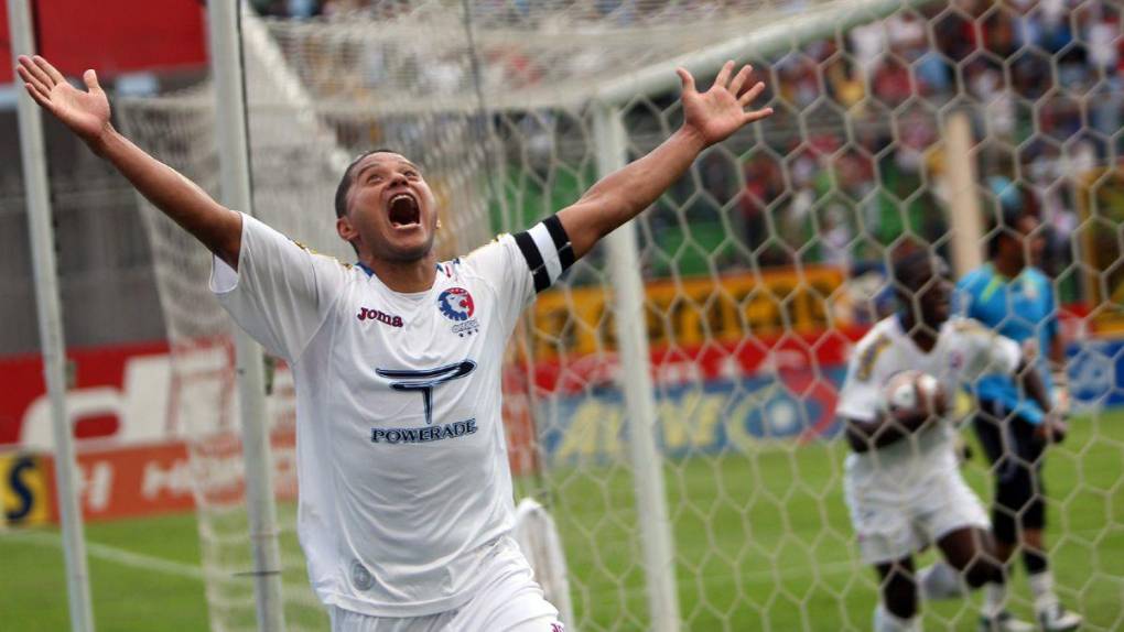 Del fútbol a la política: así cambió la vida de Wilmer Velásquez, goleador histórico del Olimpia