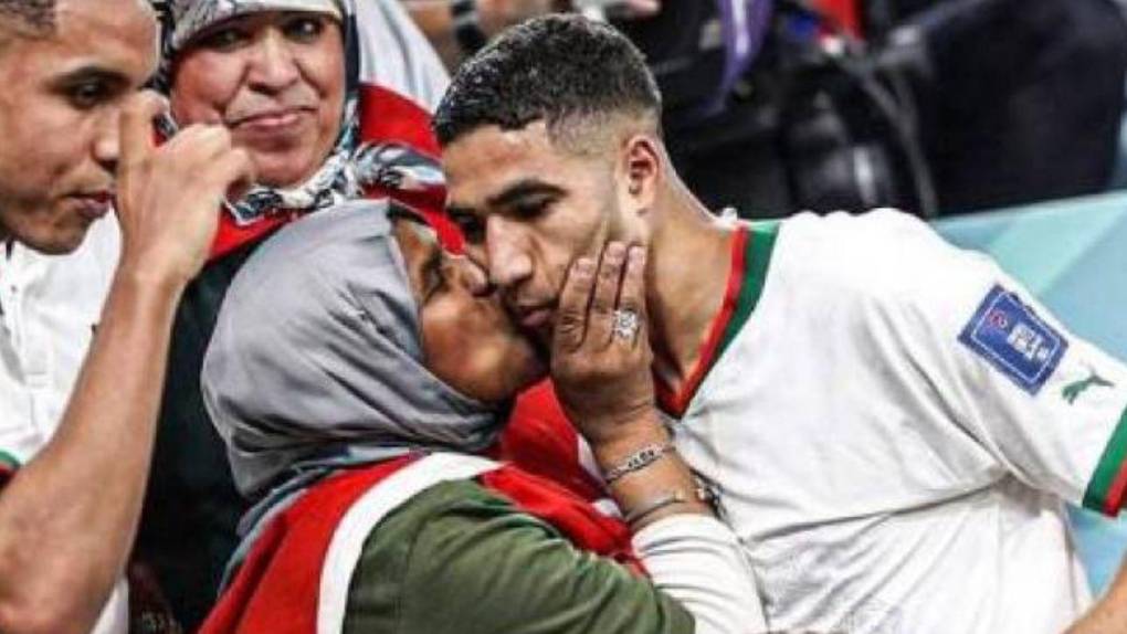 Esposa de Achraf Hakimi le pidió el divorcio y la mitad de sus bienes, pero descubrió que no tiene nada