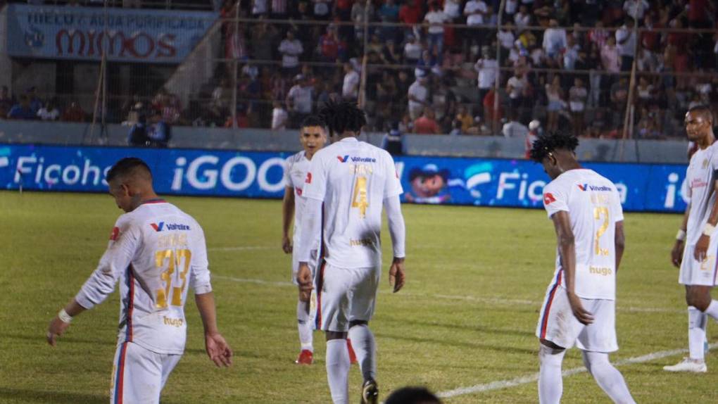 ¡Euforia! Así celebraron los jugadores de Olimpia el gol de José García