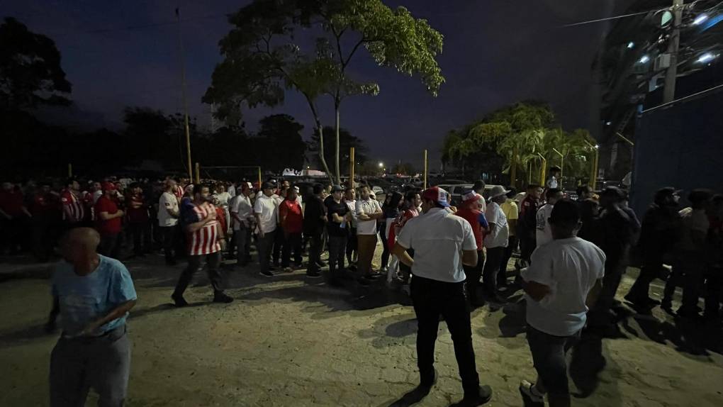 Así fue la monumental llegada del olimpismo al Olímpico para enfrentar al Atlas