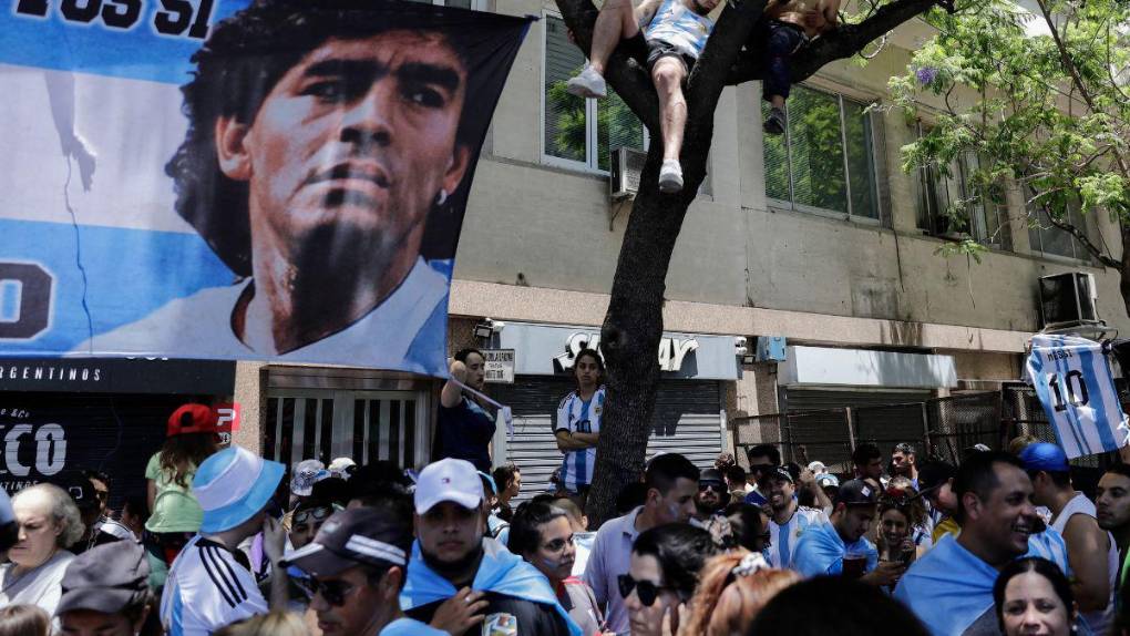 ¡En helicóptero! Así terminaron los festejos de la selección argentina
