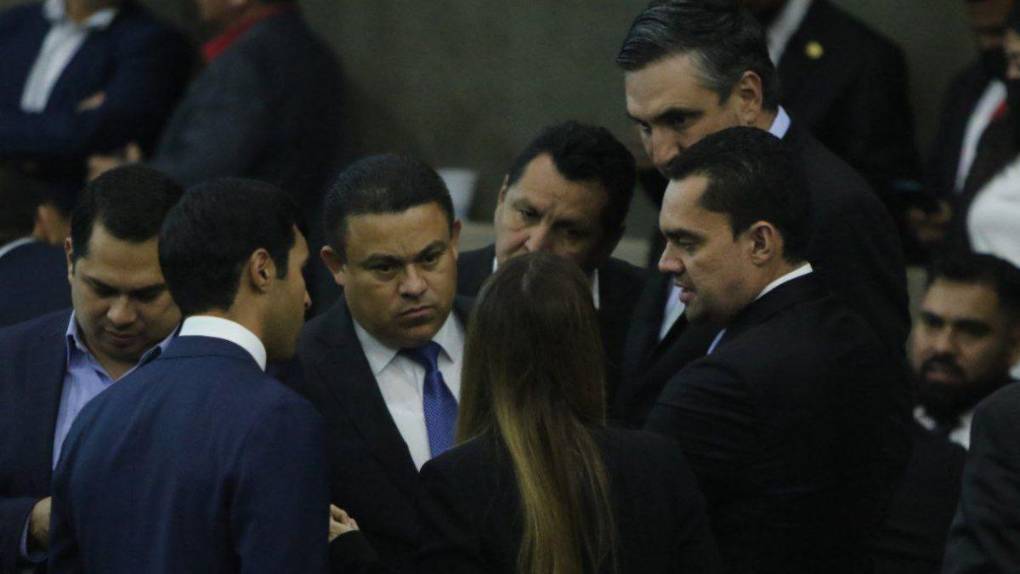 Selfies, ausencias y desacuerdos: los retrasos en la elección de la Corte Suprema de Justicia