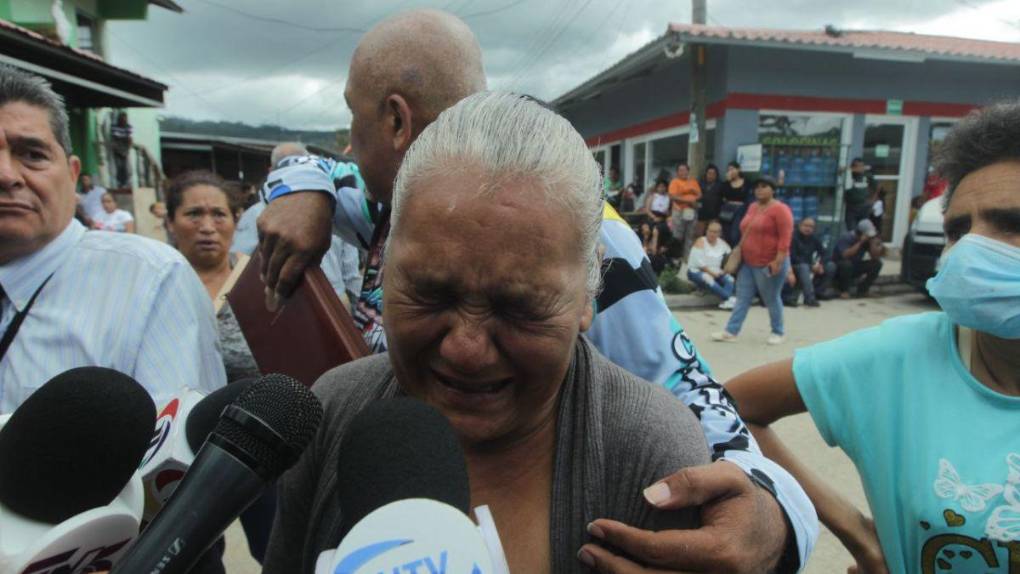 Las 25 imágenes más impactantes de la matanza que dejó al menos 41 víctimas en PNFAS