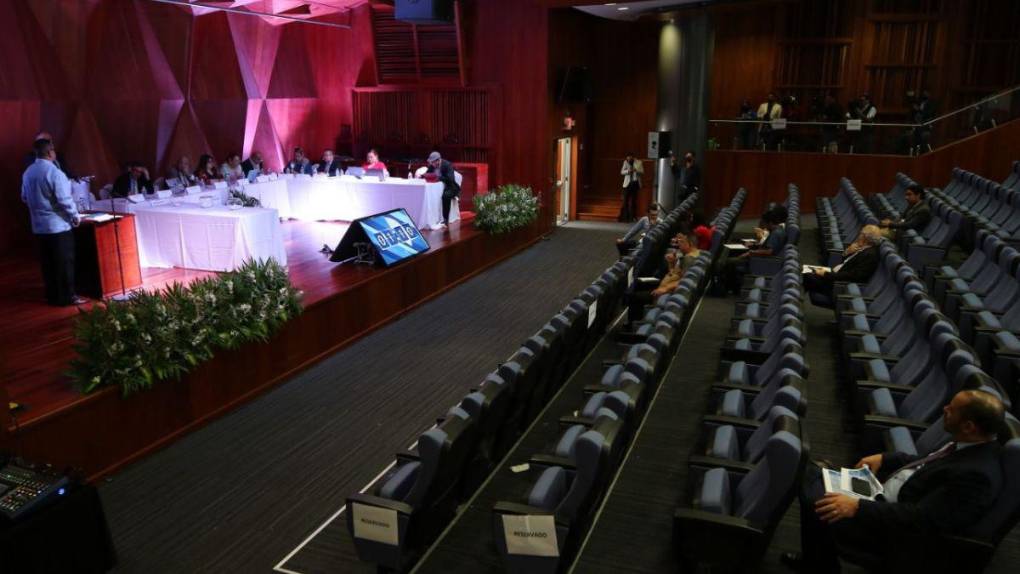 Así se desarrolló el segundo día de entrevistas a aspirantes a magistrados de la CSJ