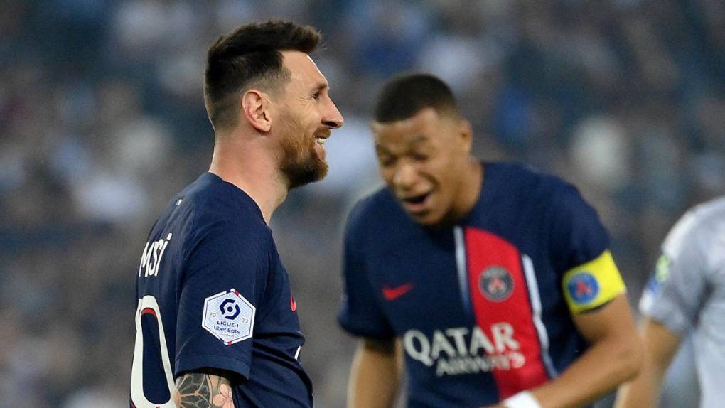 Silbidos y dura derrota en la despedida de Messi con el PSG