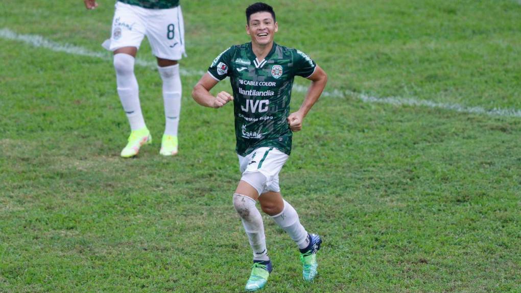 De cosechar en el campo a viajar por primera vez a EE UU: la motivadora historia del “Chelito” Martínez