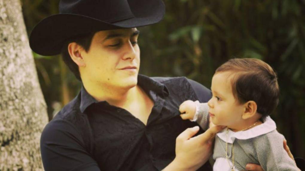 Julián Figueroa: nació el mismo día que su hijo y murió un día después del natalicio de su padre