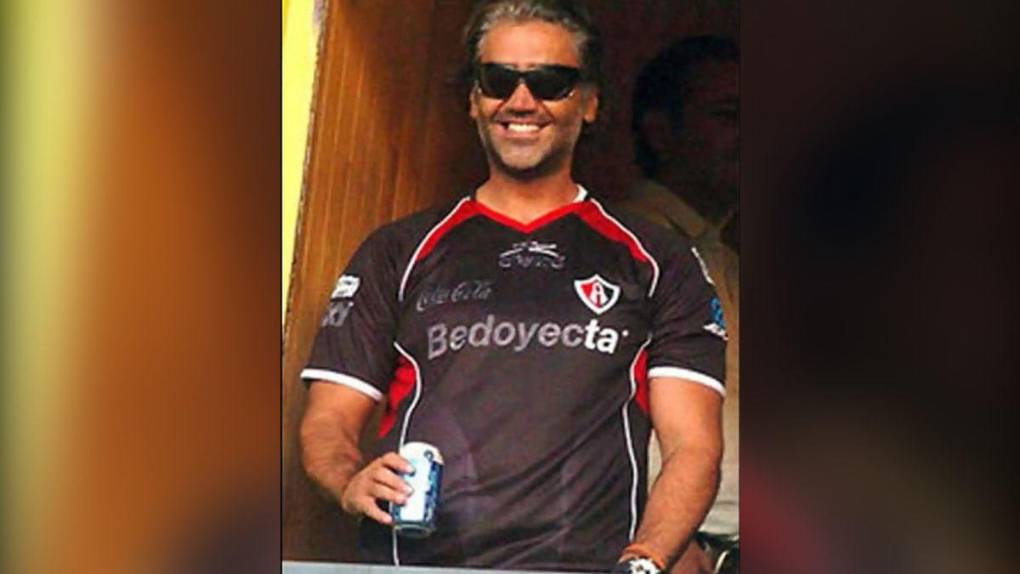 Los famosos que son fieles aficionados del Atlas de México