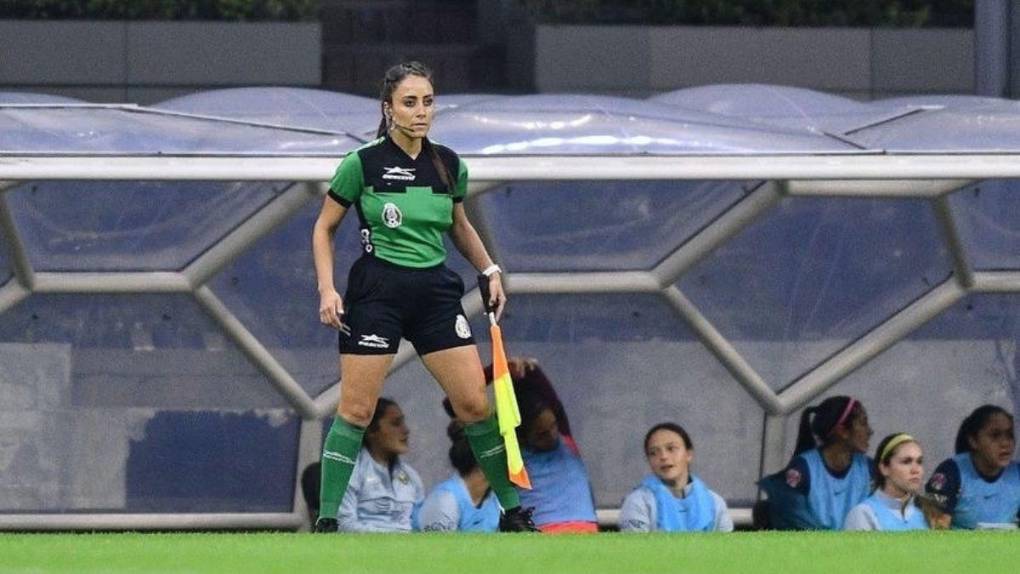 Valeria Andrade, la árbitra despedida que causa revuelo en las redes sociales