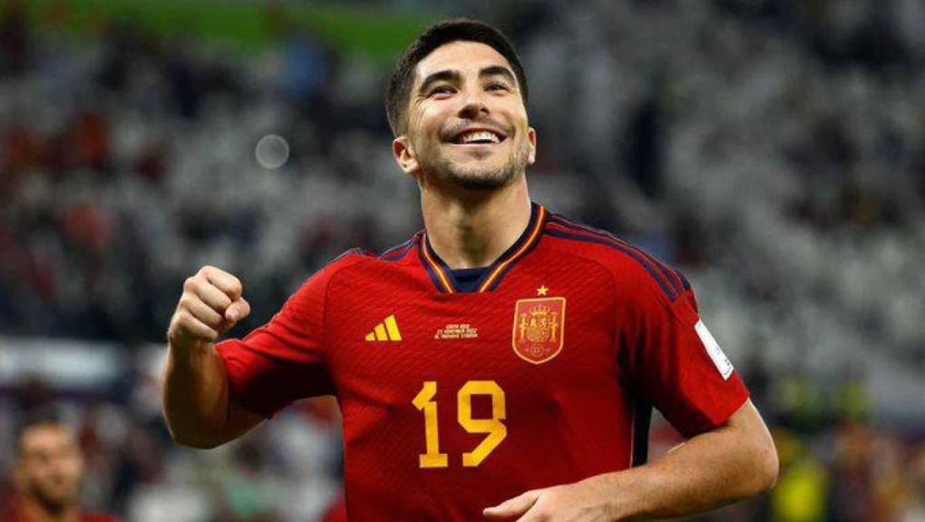 Fichajes: Real Madrid y Barcelona confirman alta y Mbappé se inclina por otro club