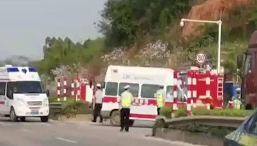 Lo que se sabe del avión que se estrelló en China con 132 pasajeros a bordo