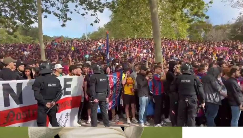 Atacan bus del Barcelona y ambiente hostil para Dembélé