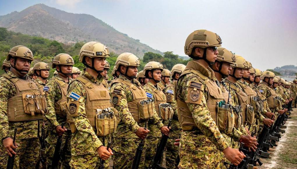 Imágenes del megaoperativo en Apopa: con 3,000 agentes Bukele responde a denuncia de robos en cinco barrios