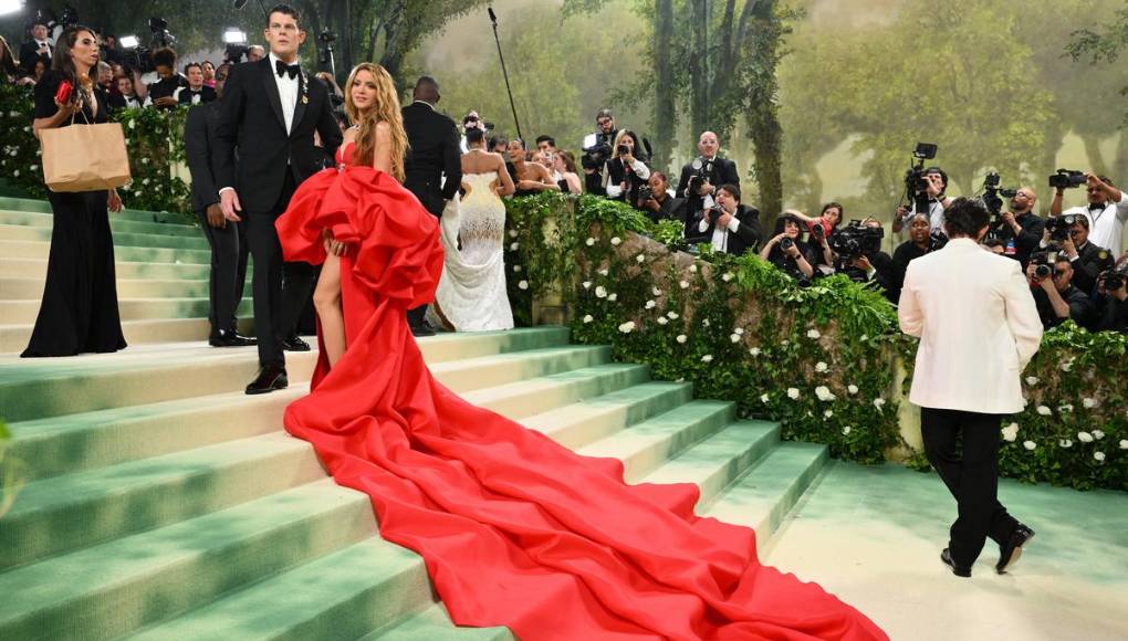 Los latinos que arrasaron en la Met Gala 2024