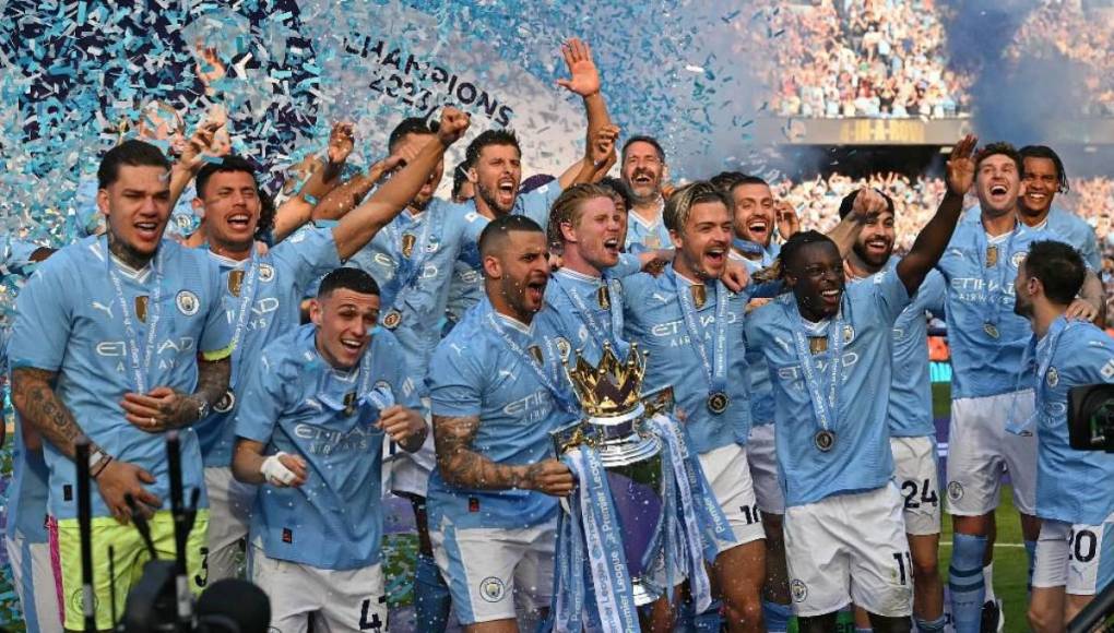 Grealish ebrio y así fue captado: la ‘loca’ fiesta del City campeón de Premier