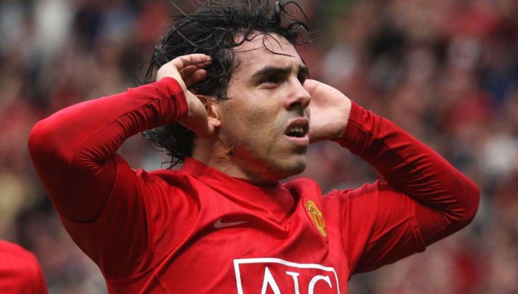 Carlos Tévez es ingresado de emergencia al hospital