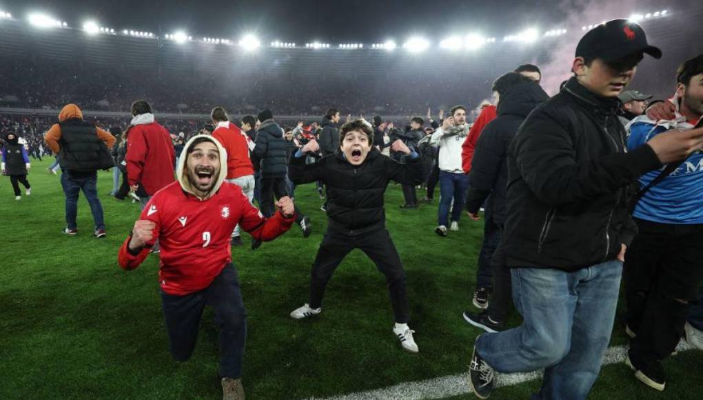 Eufórica celebración en Georgia por clasificar por primera vez a una Eurocopa