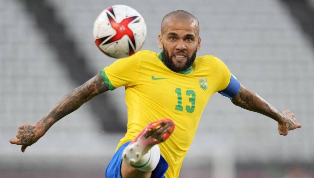 “Real Madrid rechazó fichar a Dani Alves por mí y terminé siendo un alcohólico”