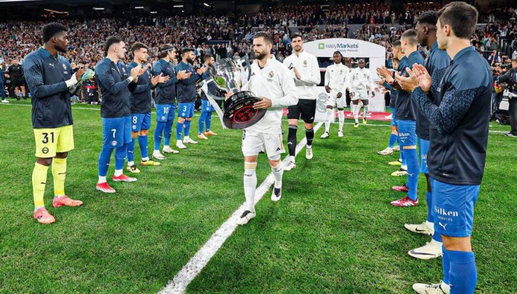 Real Madrid presentó la 36 en el Santiago Bernabéu: gritos a Kroos y Modric