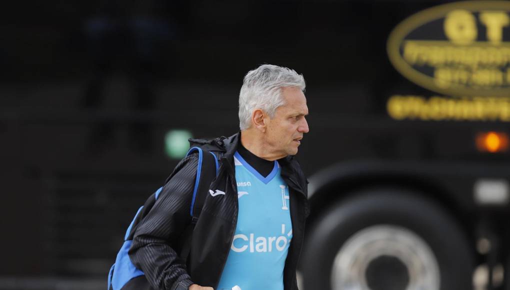 El 11 titular que ha usado Honduras en entrenos previo a juego ante Costa Rica