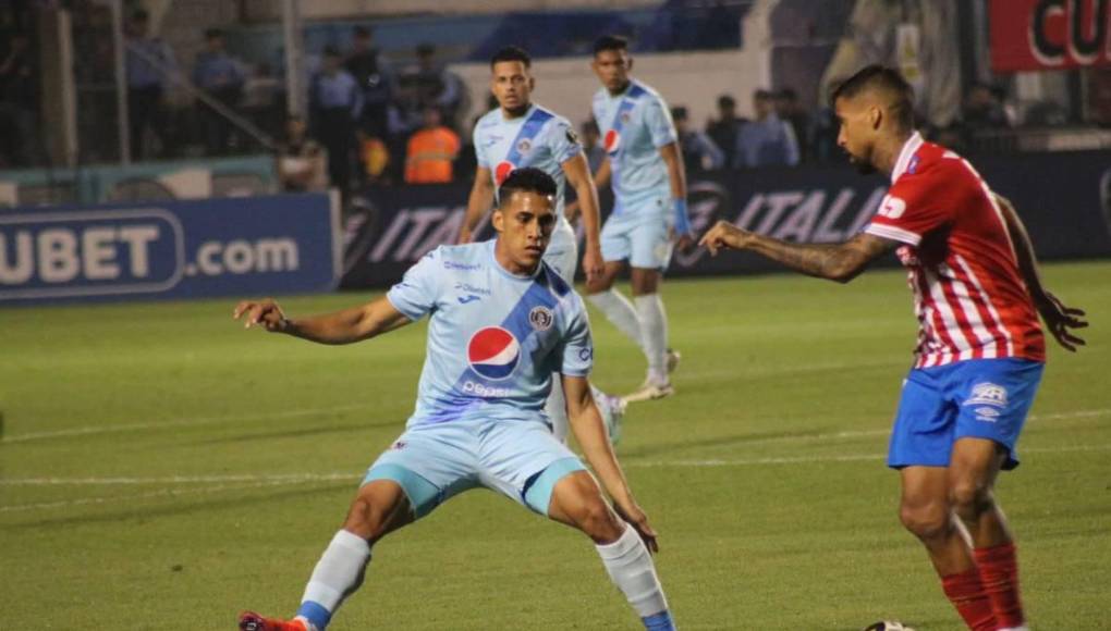 Agentes libres: La larga lista de jugadores sin contrato del fútbol hondureño