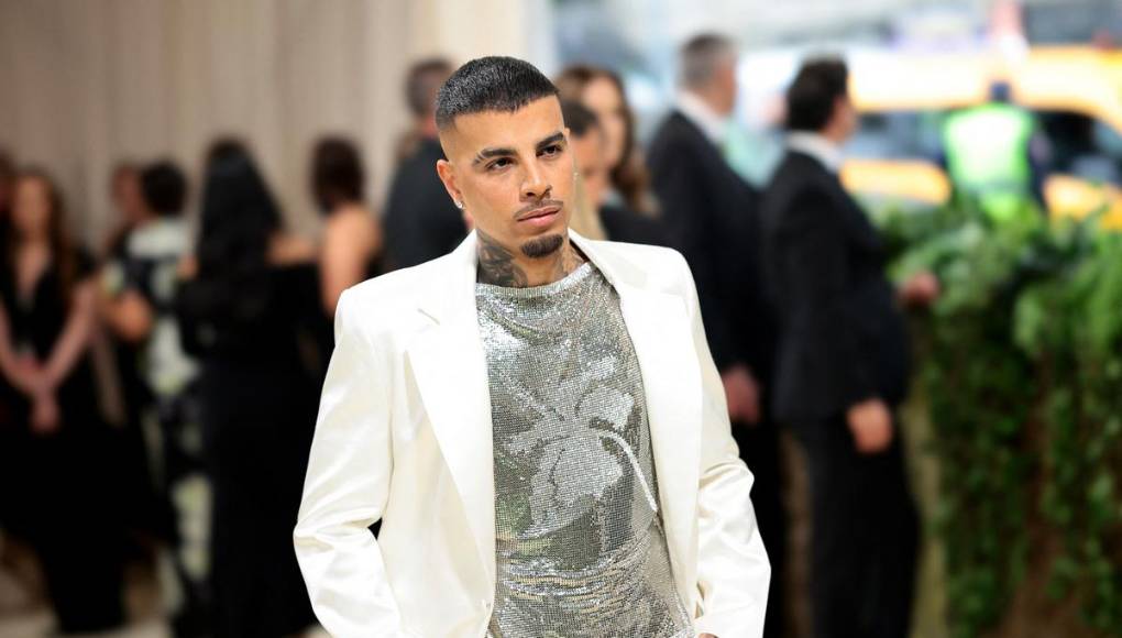 Rauw Alejandro y su primer desfile en la Met Gala 2024